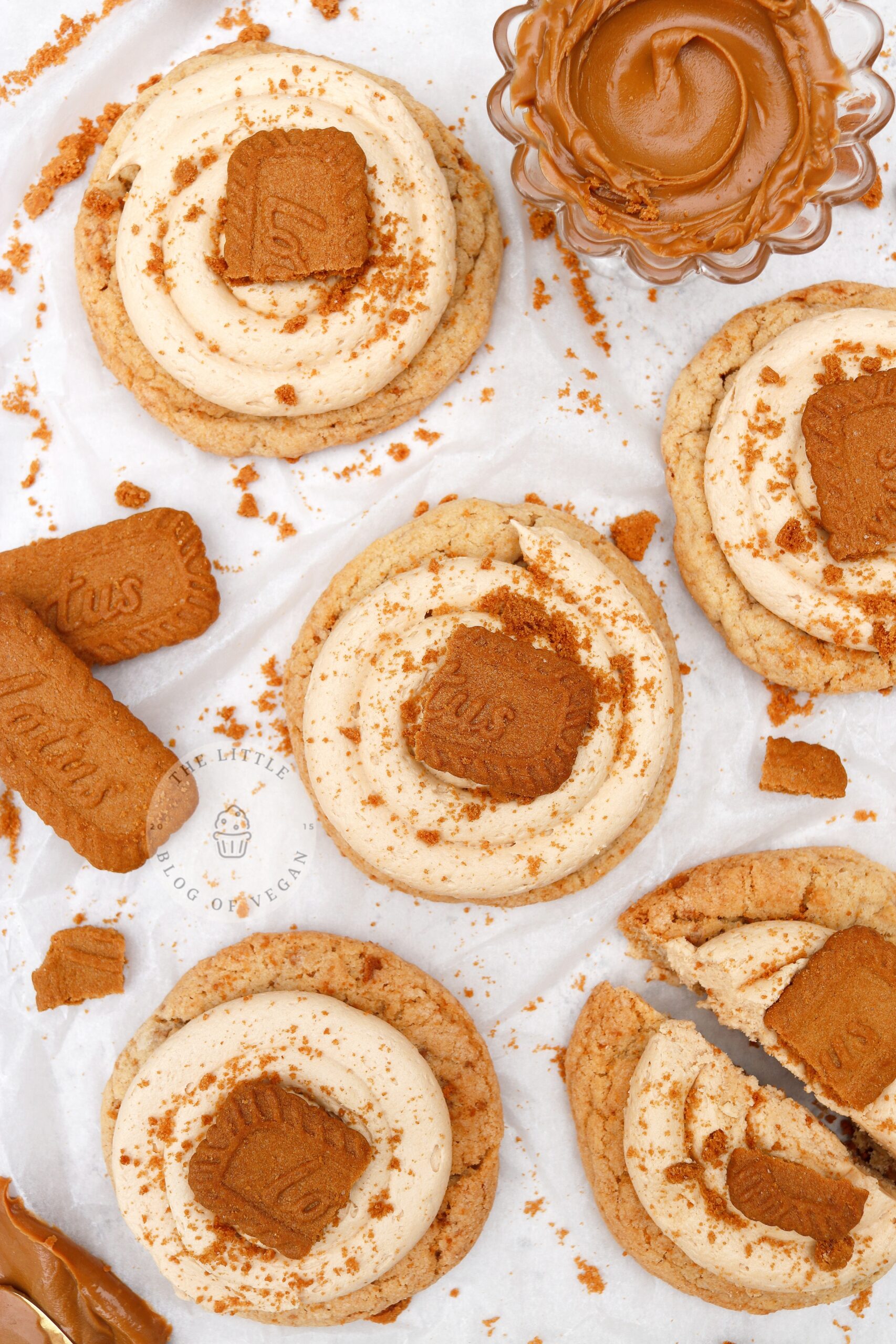 Vegan Biscoff Crumbl Cookies - The Little Blog Of Vegan